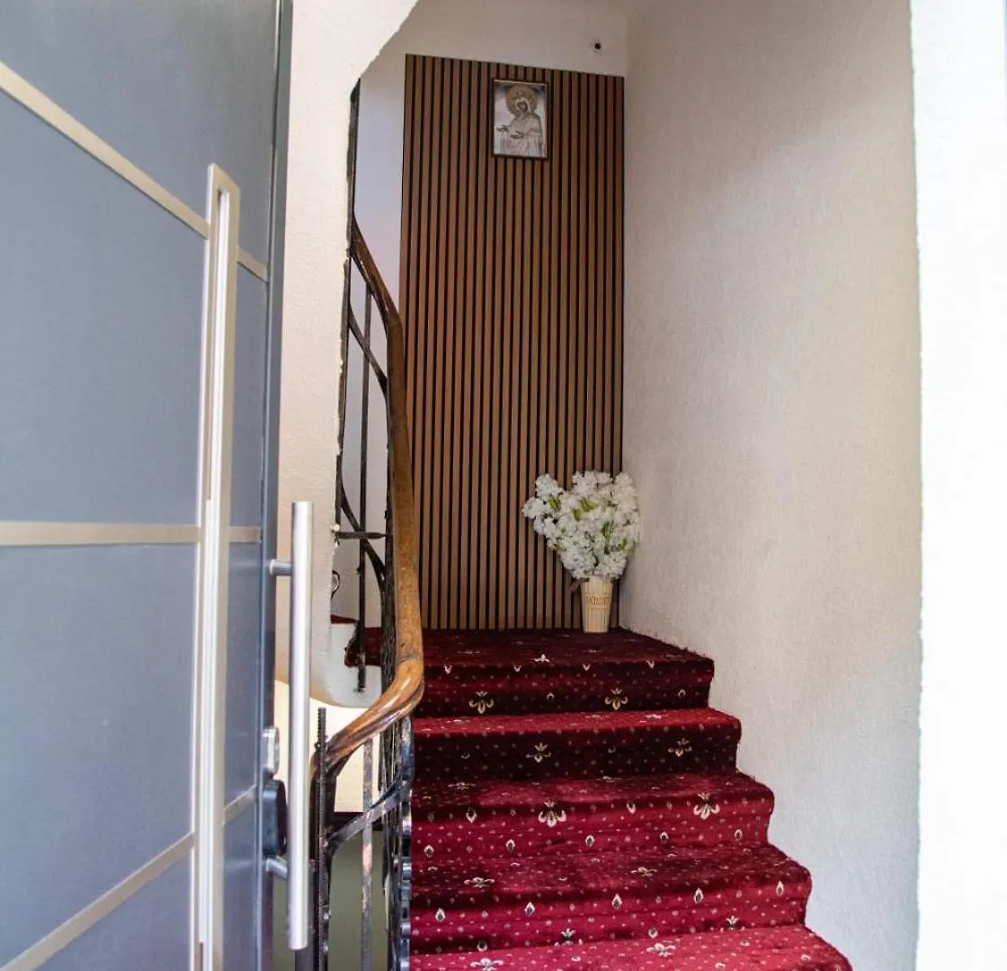 Echo Apartments Boekarest 0*,